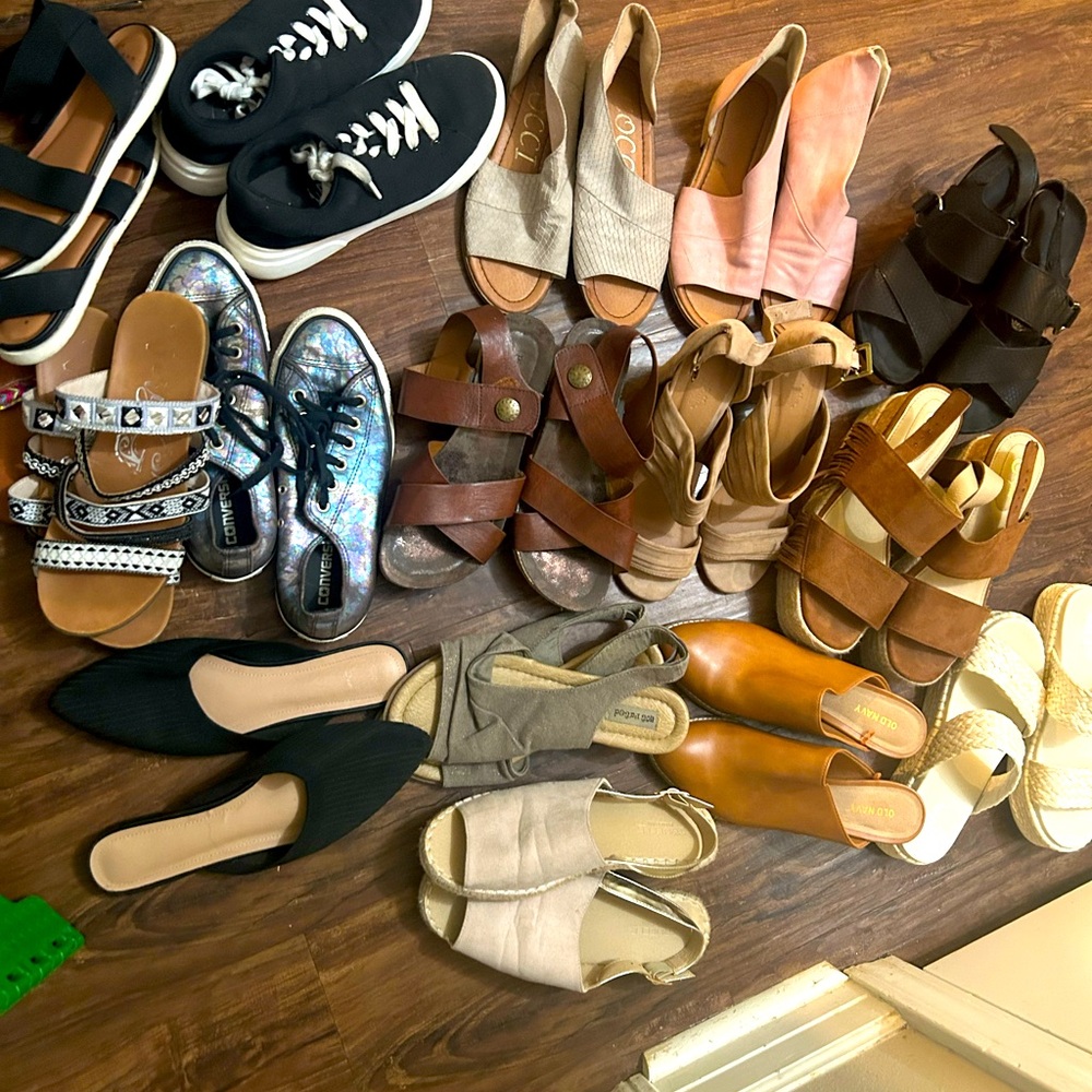 Women’s shoes size 8. All in great condition some never even worn.